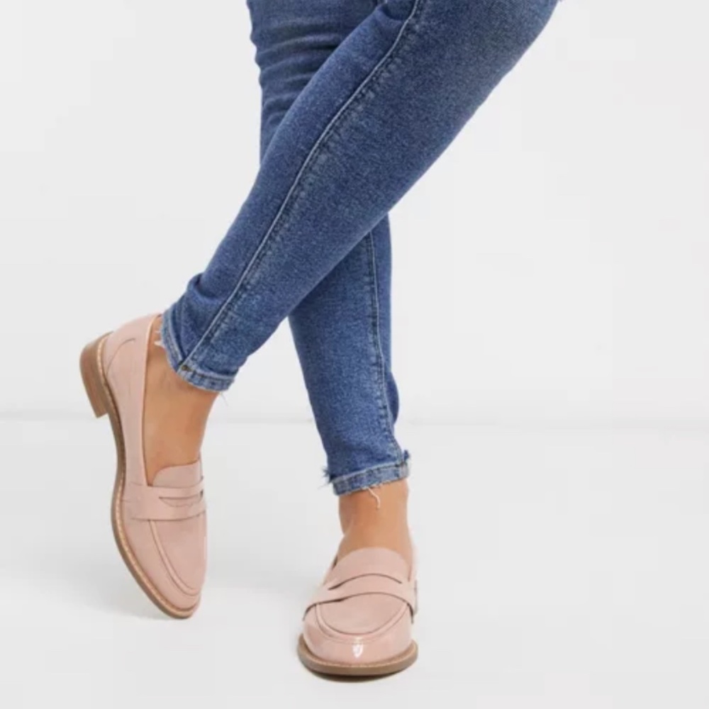 Asos Design Mail Loafers in Beige